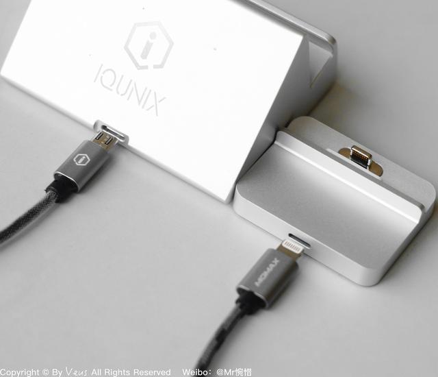 Phone充电像放水杯一样简单ky开元棋牌这个磁吸底座 让i(图2)