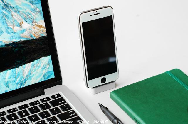 Phone充电像放水杯一样简单ky开元棋牌这个磁吸底座 让i(图8)