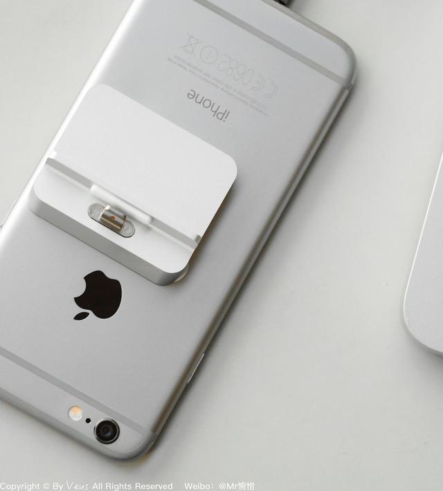 Phone充电像放水杯一样简单ky开元棋牌这个磁吸底座 让i(图10)